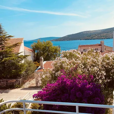 Agradable Trogir Apartmán *