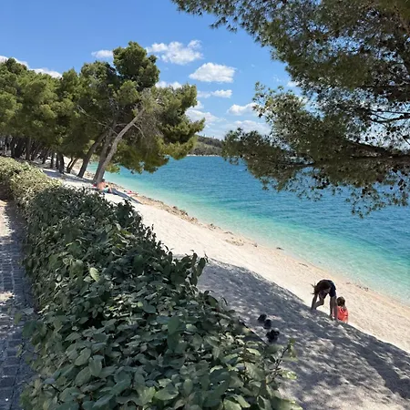 Agradable Trogir Apartmán *