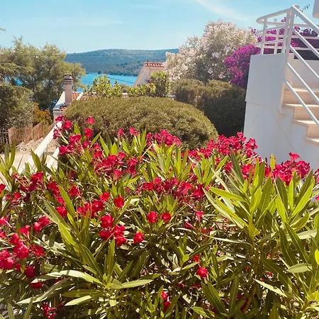 Agradable Trogir